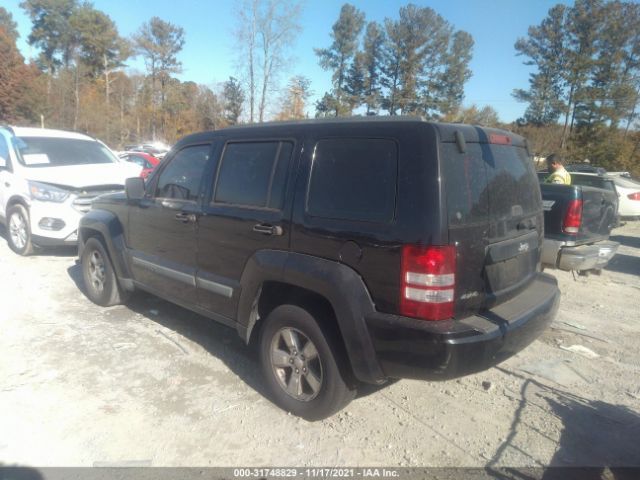 Photo 2 VIN: 1J4PP2GK5AW132516 - JEEP LIBERTY 