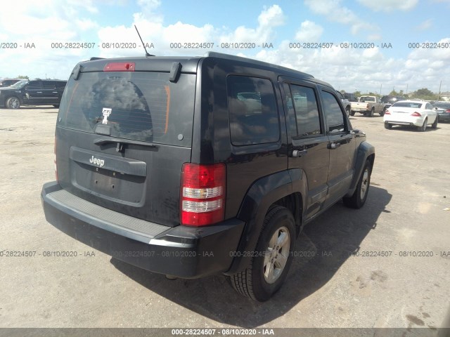 Photo 3 VIN: 1J4PP2GK5AW164625 - JEEP LIBERTY 