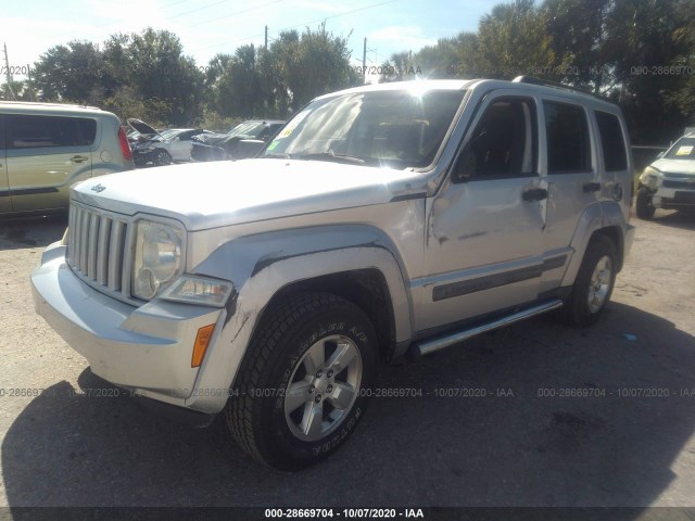 Photo 1 VIN: 1J4PP2GK5BW524395 - JEEP LIBERTY 