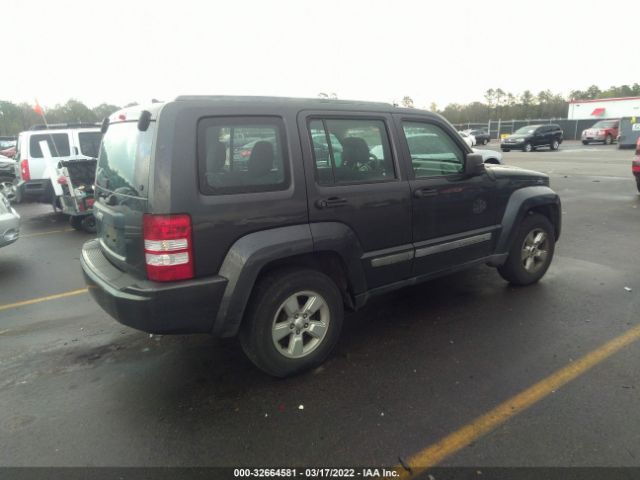 Photo 3 VIN: 1J4PP2GK5BW571877 - JEEP LIBERTY 