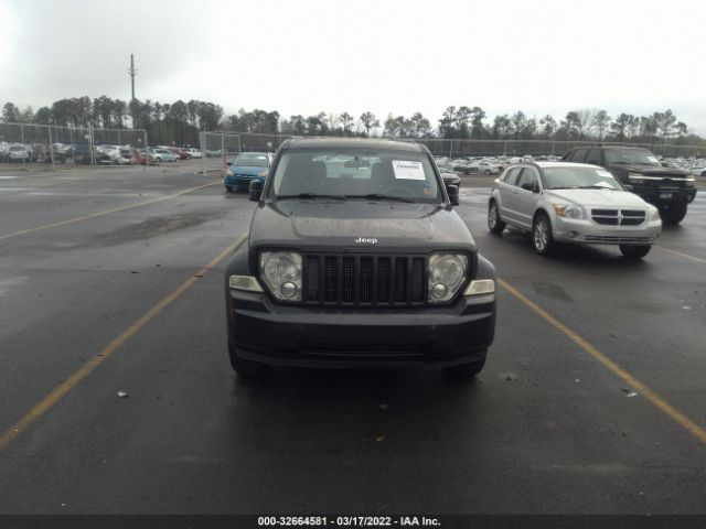 Photo 5 VIN: 1J4PP2GK5BW571877 - JEEP LIBERTY 