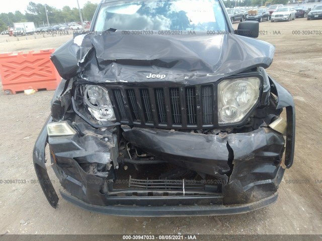 Photo 5 VIN: 1J4PP2GK8AW173173 - JEEP LIBERTY 