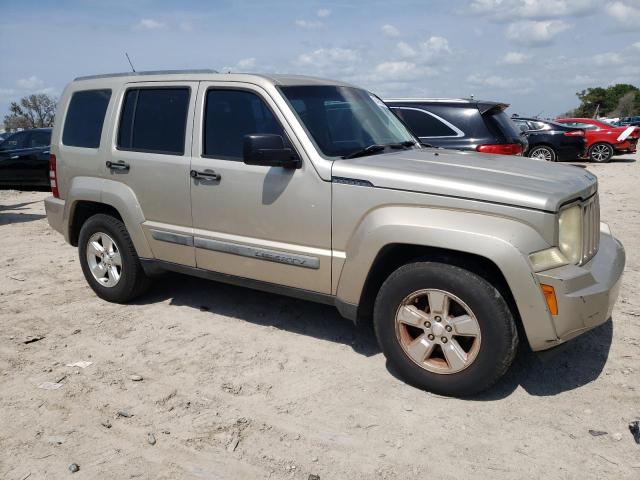 Photo 3 VIN: 1J4PP2GK8BW507624 - JEEP LIBERTY 