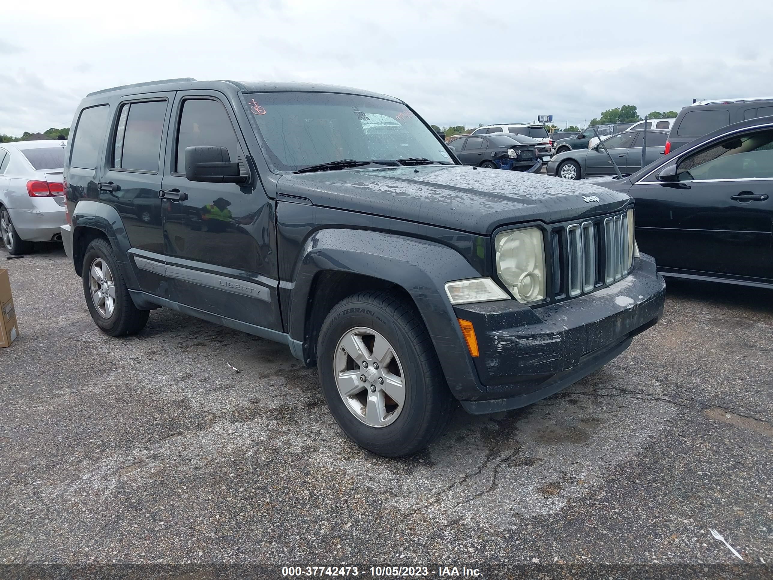 Photo 0 VIN: 1J4PP2GK8BW580511 - JEEP LIBERTY (NORTH AMERICA) 