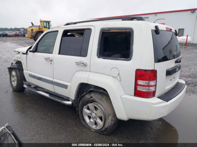 Photo 2 VIN: 1J4PP2GK9AW136620 - JEEP LIBERTY 