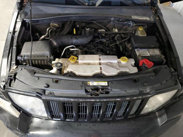 Photo 11 VIN: 1J4PP2GKXBW526398 - JEEP LIBERTY 