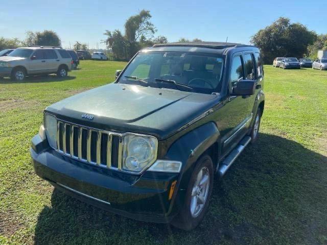 Photo 1 VIN: 1J4PP5GK0AW164470 - JEEP LIBERTY LI 