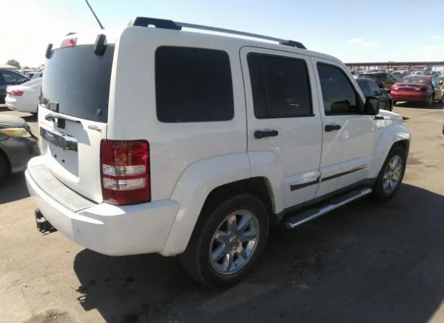 Photo 3 VIN: 1J4PP5GK1AW102821 - JEEP LIBERTY 