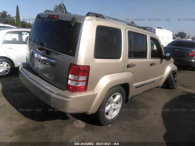 Photo 3 VIN: 1J4PP5GK1BW551126 - JEEP LIBERTY 