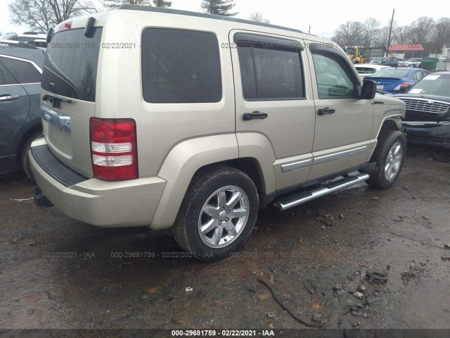 Photo 3 VIN: 1J4PP5GK3AW117739 - JEEP LIBERTY 