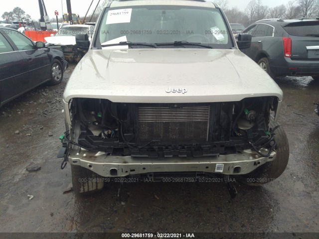 Photo 5 VIN: 1J4PP5GK3AW117739 - JEEP LIBERTY 