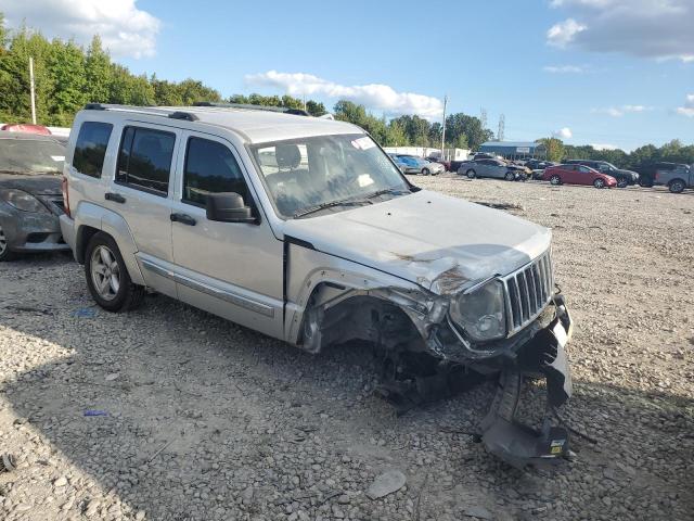 Photo 3 VIN: 1J4PP5GK3BW546221 - JEEP LIBERTY LI 