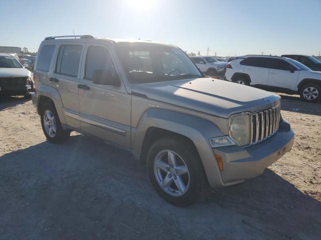 Photo 3 VIN: 1J4PP5GK4BW546213 - JEEP LIBERTY LI 