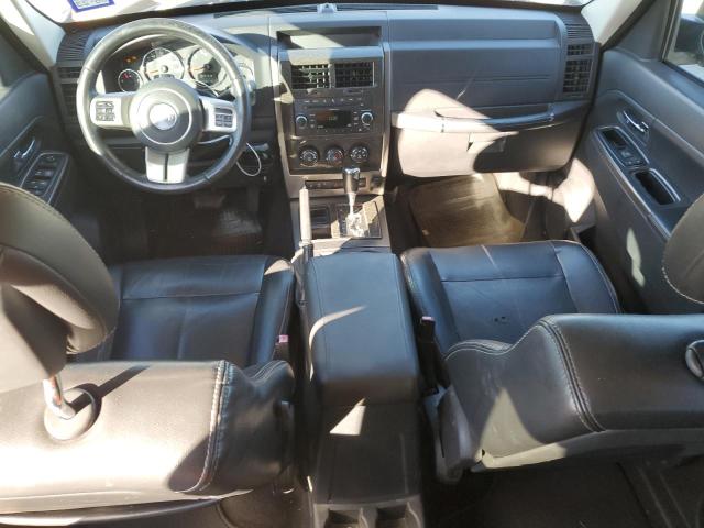 Photo 7 VIN: 1J4PP5GK4BW546213 - JEEP LIBERTY LI 