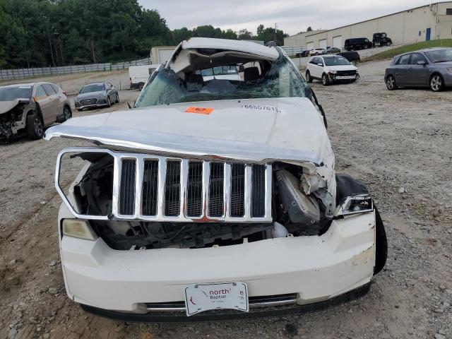 Photo 4 VIN: 1J4PP5GK8AW103125 - JEEP LIBERTY LI 