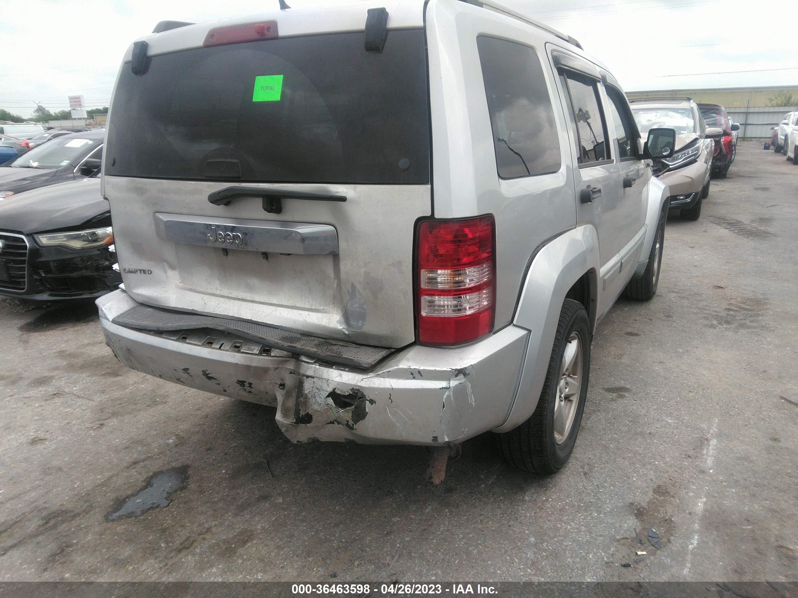 Photo 3 VIN: 1J4PP5GKXBW544563 - JEEP LIBERTY (NORTH AMERICA) 