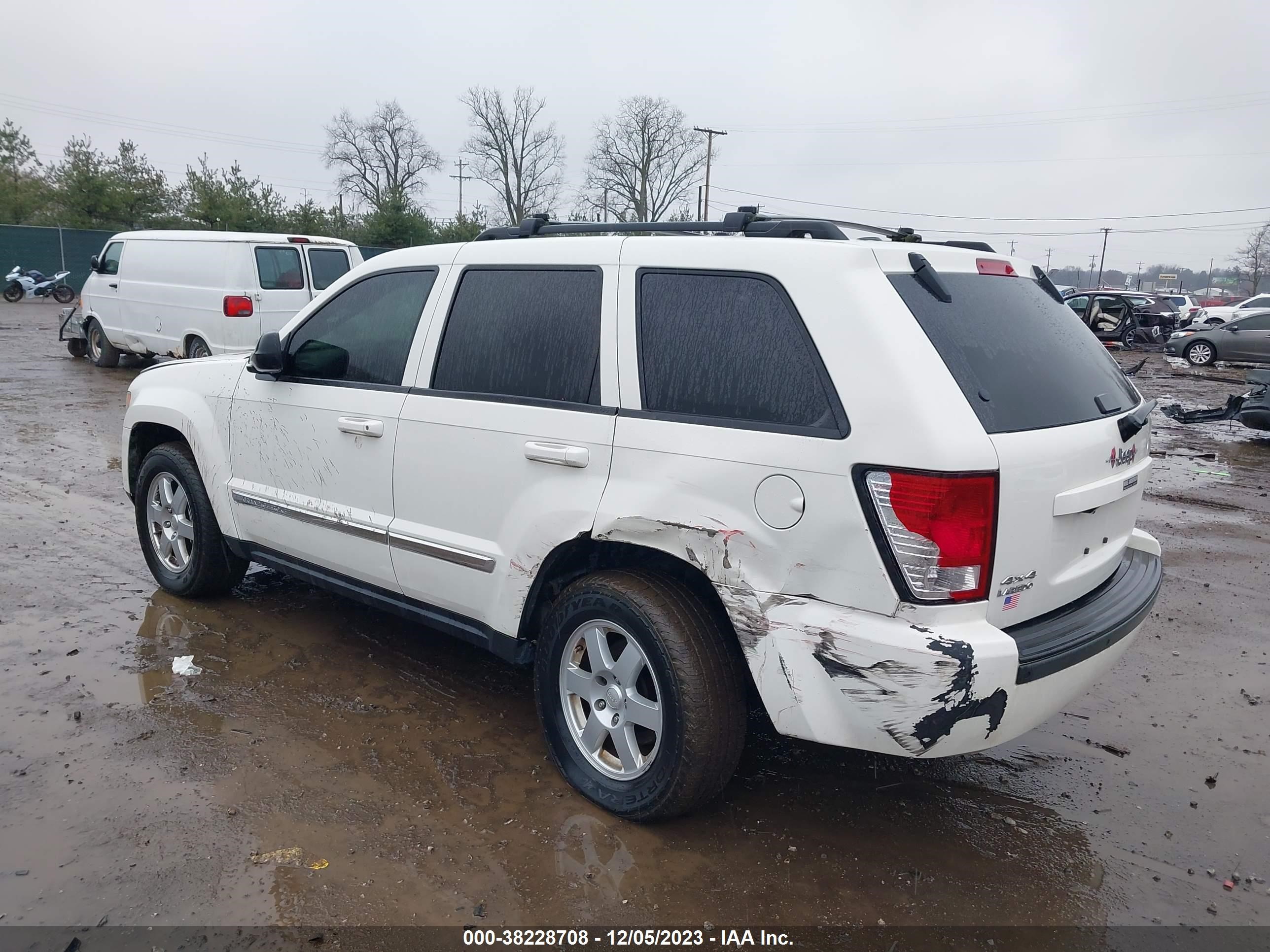 Photo 2 VIN: 1J4PR4GK0AC123049 - JEEP GRAND CHEROKEE 