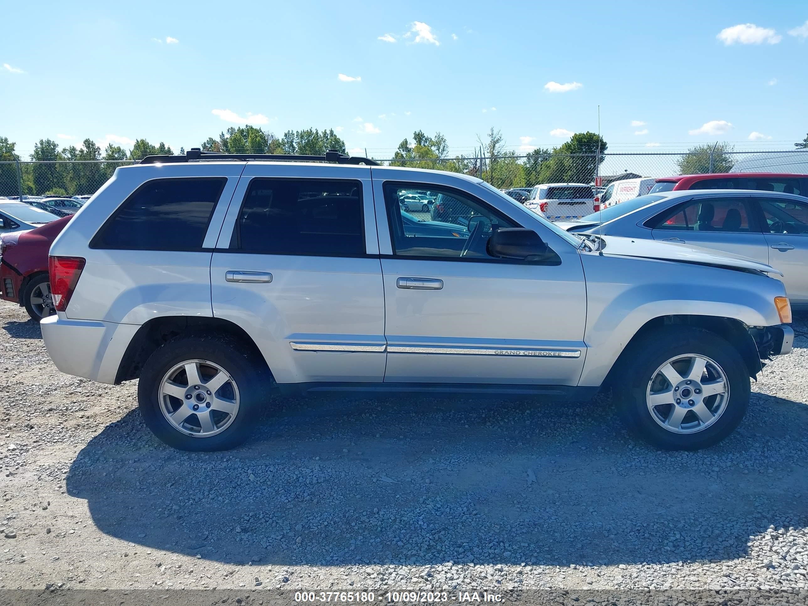 Photo 13 VIN: 1J4PR4GK5AC100477 - JEEP GRAND CHEROKEE 