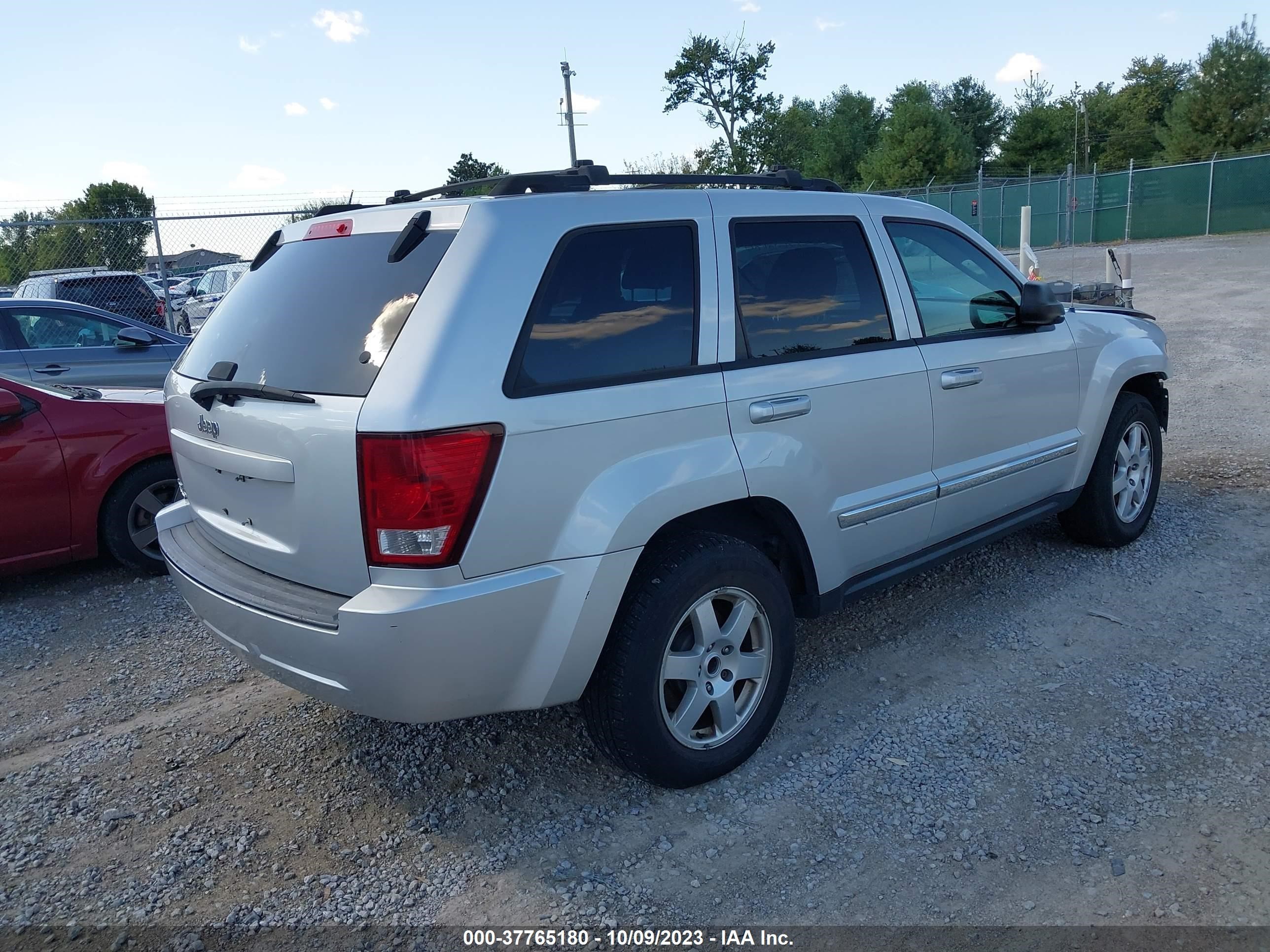 Photo 3 VIN: 1J4PR4GK5AC100477 - JEEP GRAND CHEROKEE 