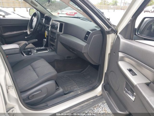 Photo 4 VIN: 1J4PR4GK6AC130846 - JEEP GRAND CHEROKEE 