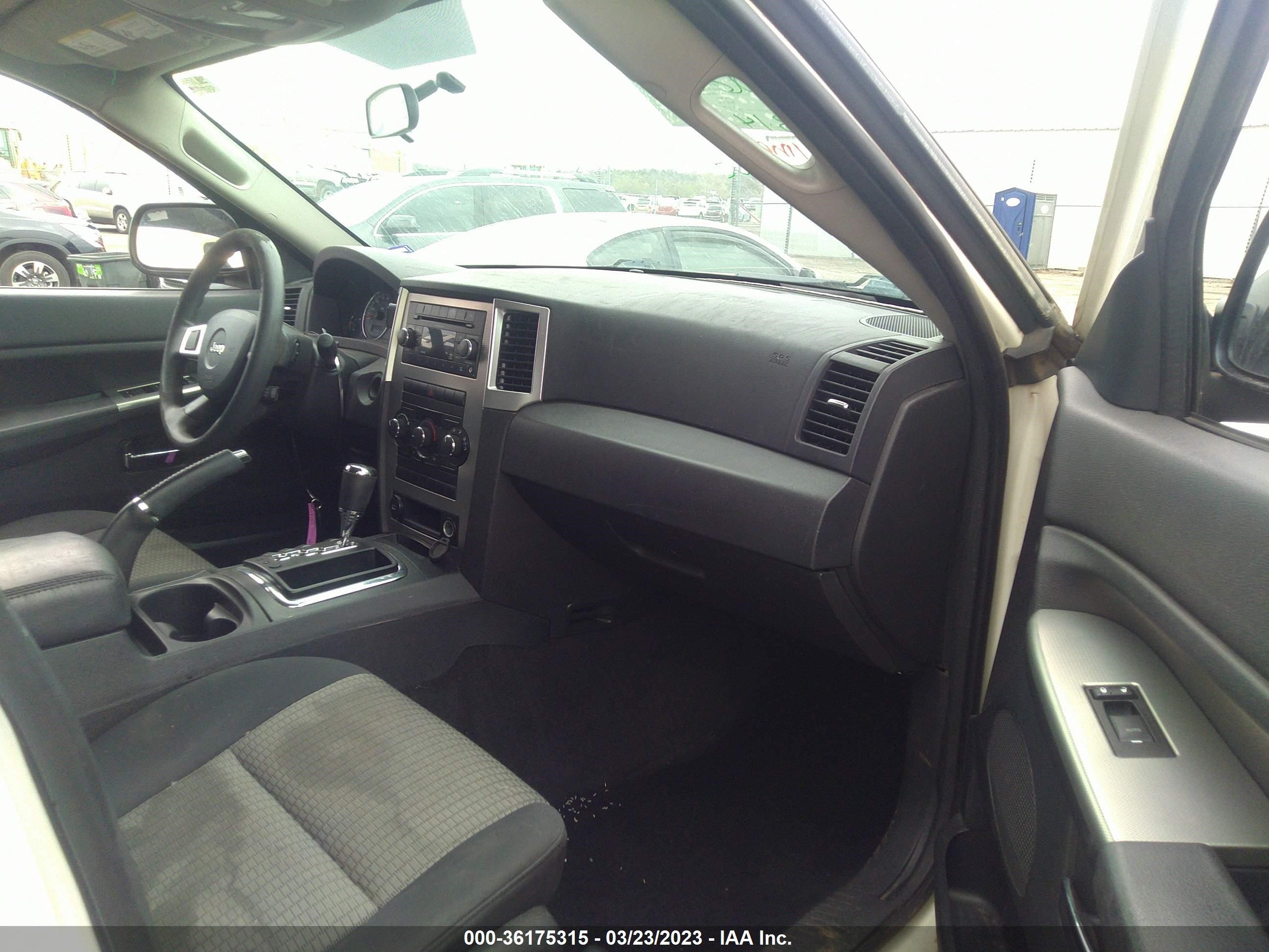 Photo 5 VIN: 1J4PR4GK8AC110713 - JEEP GRAND CHEROKEE 