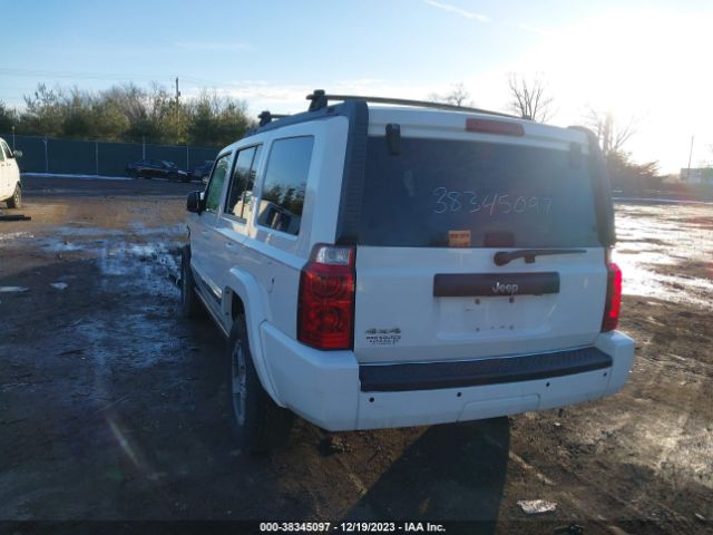 Photo 2 VIN: 1J4RG4GK0AC125382 - JEEP COMMANDER 