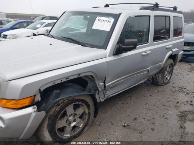 Photo 5 VIN: 1J4RG4GK2AC132172 - JEEP COMMANDER 