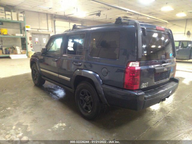 Photo 2 VIN: 1J4RG4GK2AC137193 - JEEP COMMANDER 