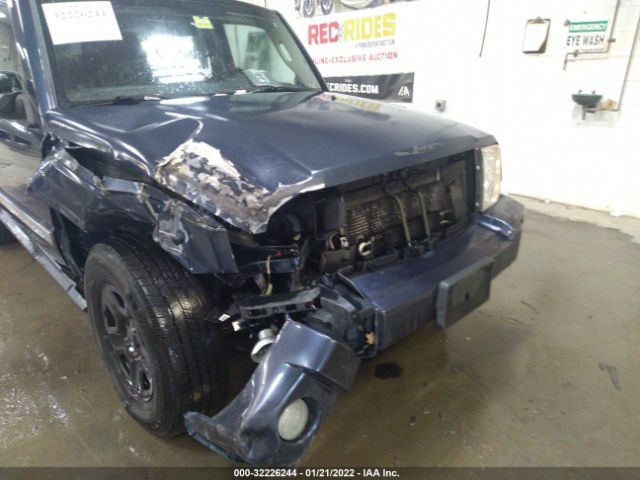 Photo 5 VIN: 1J4RG4GK2AC137193 - JEEP COMMANDER 