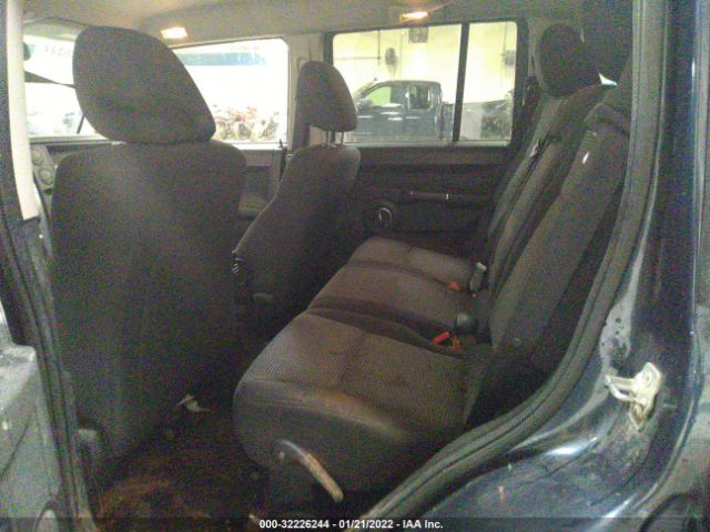 Photo 7 VIN: 1J4RG4GK2AC137193 - JEEP COMMANDER 