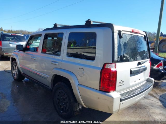 Photo 2 VIN: 1J4RG4GK7AC128182 - JEEP COMMANDER 