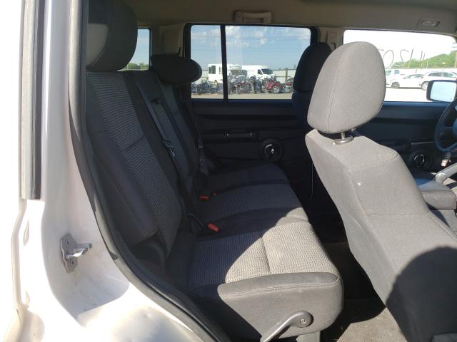 Photo 5 VIN: 1J4RG4GK8AC132130 - JEEP COMMANDER 