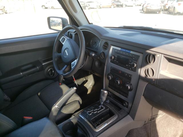 Photo 8 VIN: 1J4RG4GK8AC132130 - JEEP COMMANDER 