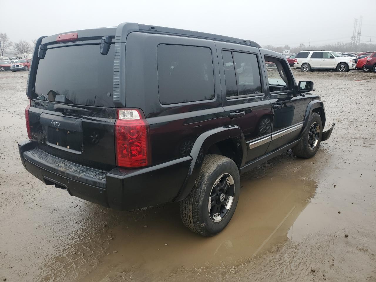 Photo 2 VIN: 1J4RG4GK8AC153155 - JEEP COMMANDER 