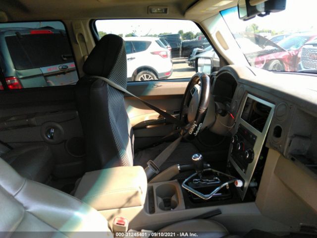 Photo 4 VIN: 1J4RH4GK1AC122469 - JEEP COMMANDER 