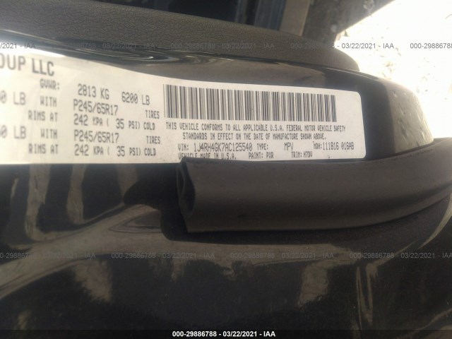 Photo 8 VIN: 1J4RH4GK7AC125540 - JEEP COMMANDER 