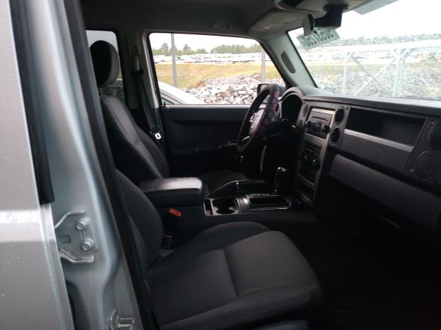 Photo 4 VIN: 1J4RH4GK8AC113851 - JEEP COMMANDER 