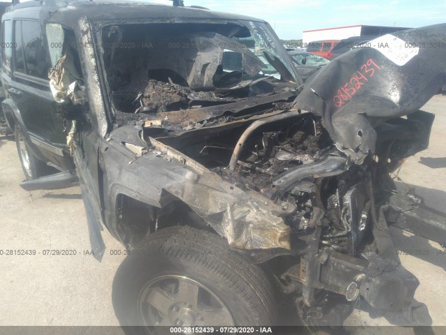 Photo 5 VIN: 1J4RH4GK8AC114157 - JEEP COMMANDER 