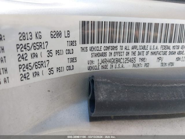 Photo 8 VIN: 1J4RH4GK8AC125465 - JEEP COMMANDER 