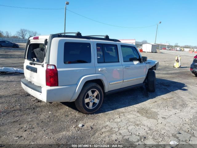 Photo 3 VIN: 1J4RH4GKXAC157799 - JEEP COMMANDER 