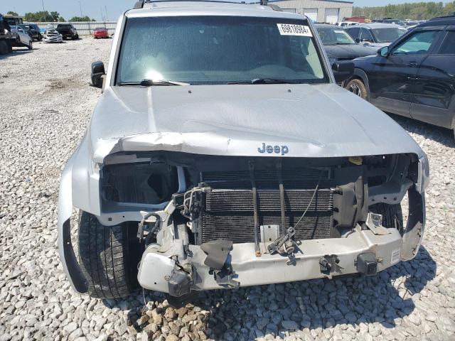 Photo 4 VIN: 1J4RH4GT6AC153290 - JEEP COMMANDER 