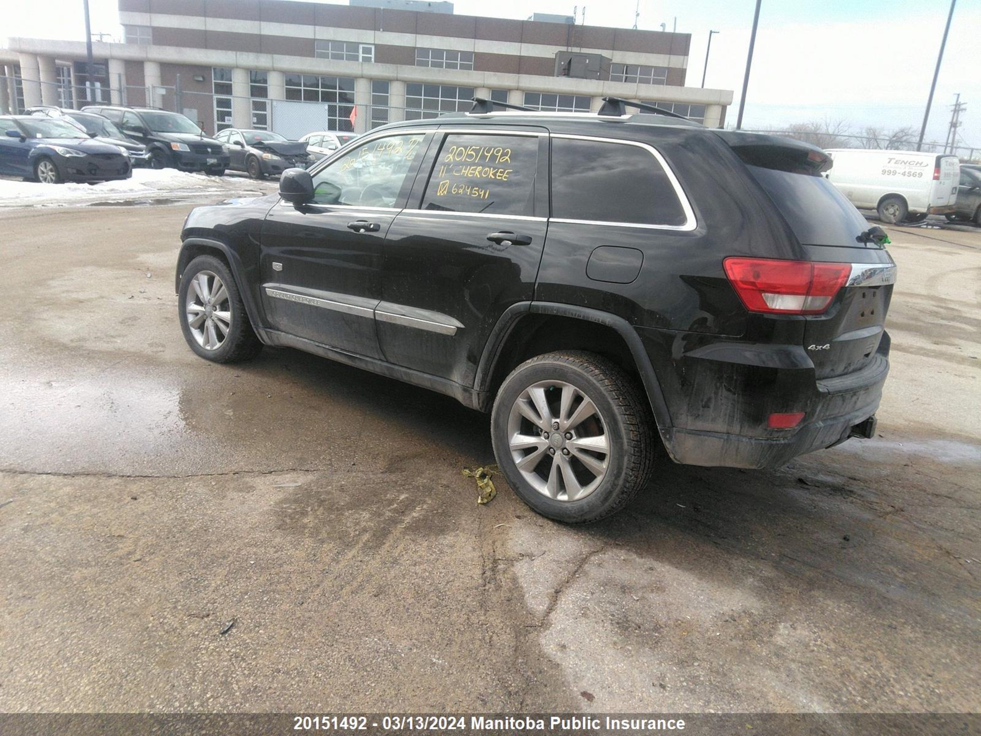 Photo 2 VIN: 1J4RR4GG3BC624541 - JEEP GRAND CHEROKEE 