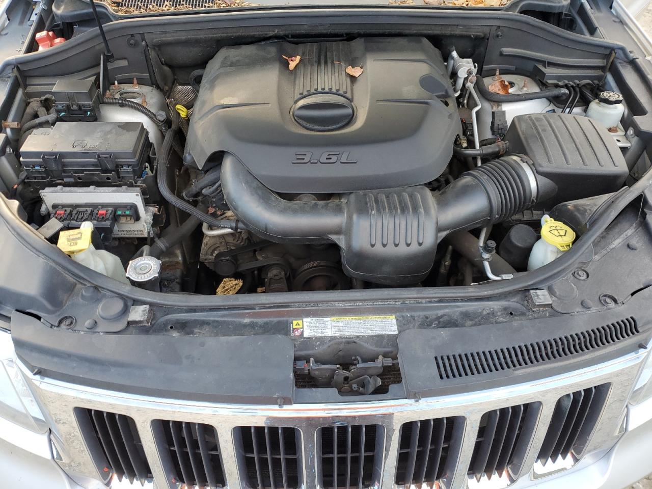 Photo 10 VIN: 1J4RR4GG5BC538132 - JEEP GRAND CHEROKEE 