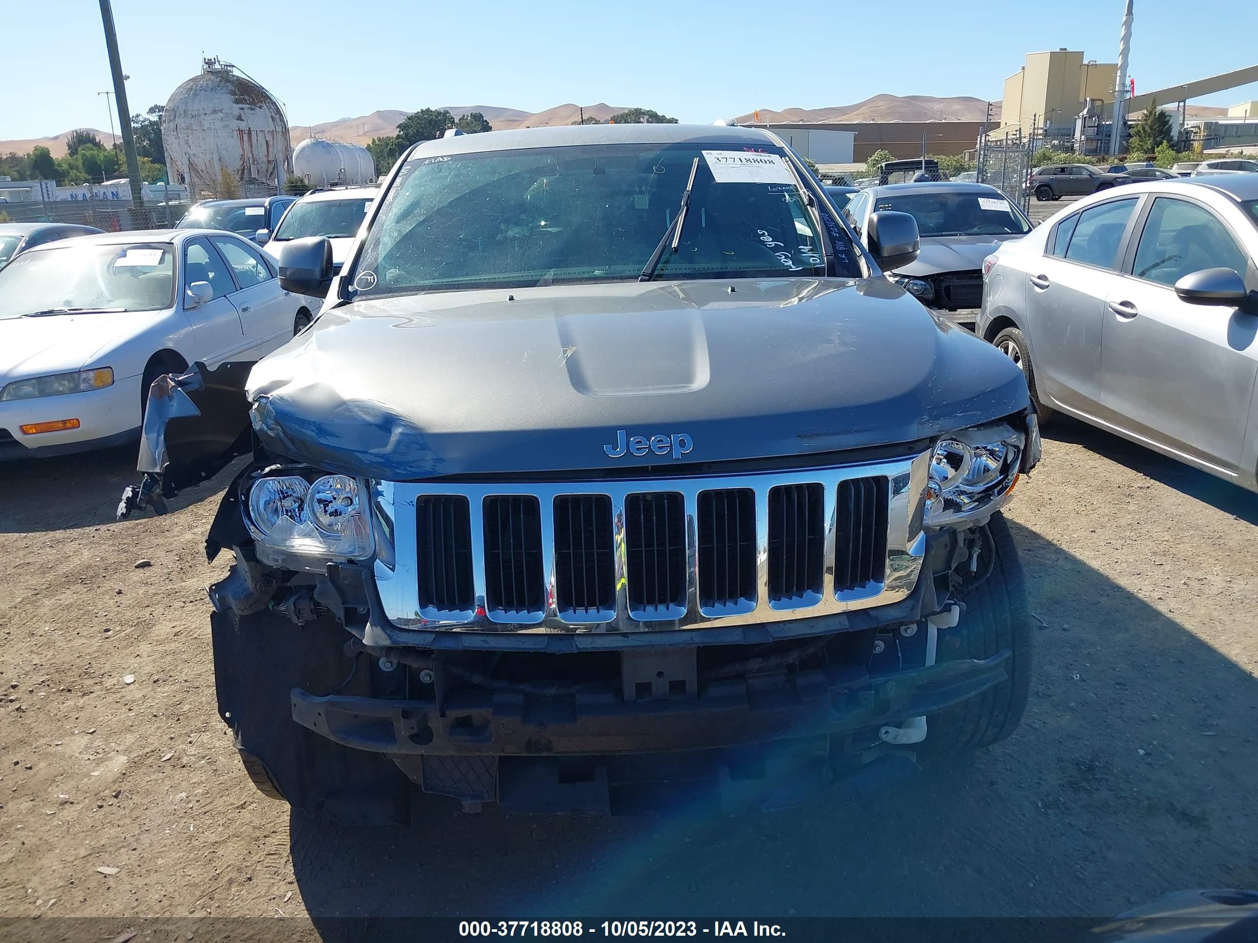 Photo 12 VIN: 1J4RR4GG5BC610298 - JEEP GRAND CHEROKEE 