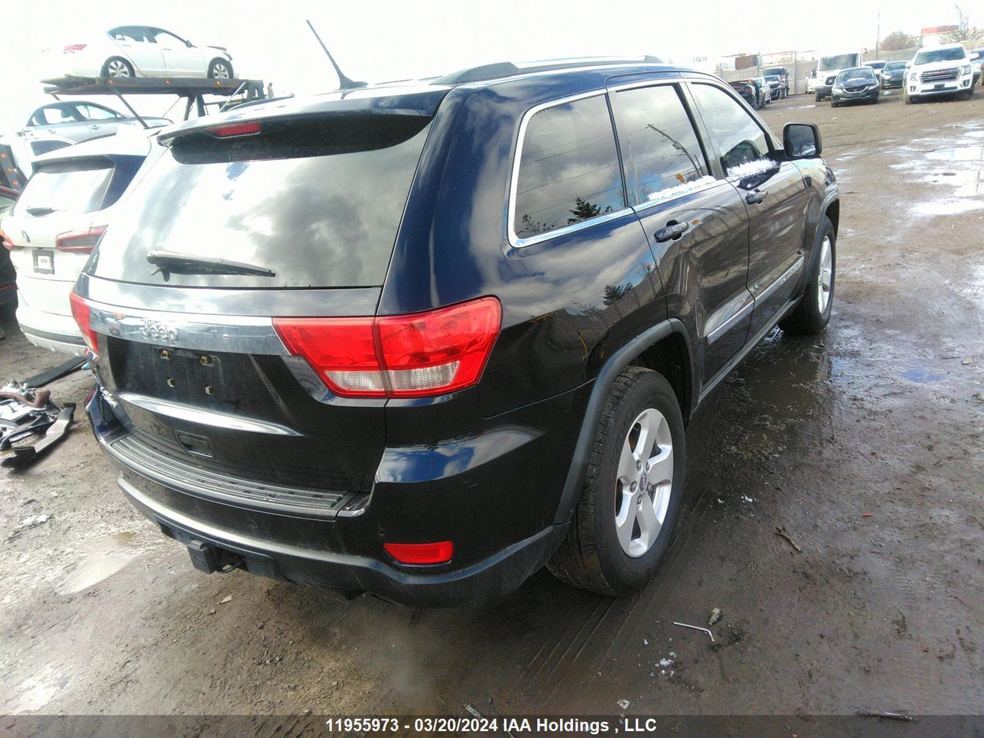 Photo 3 VIN: 1J4RR4GG6BC572841 - JEEP GRAND CHEROKEE 