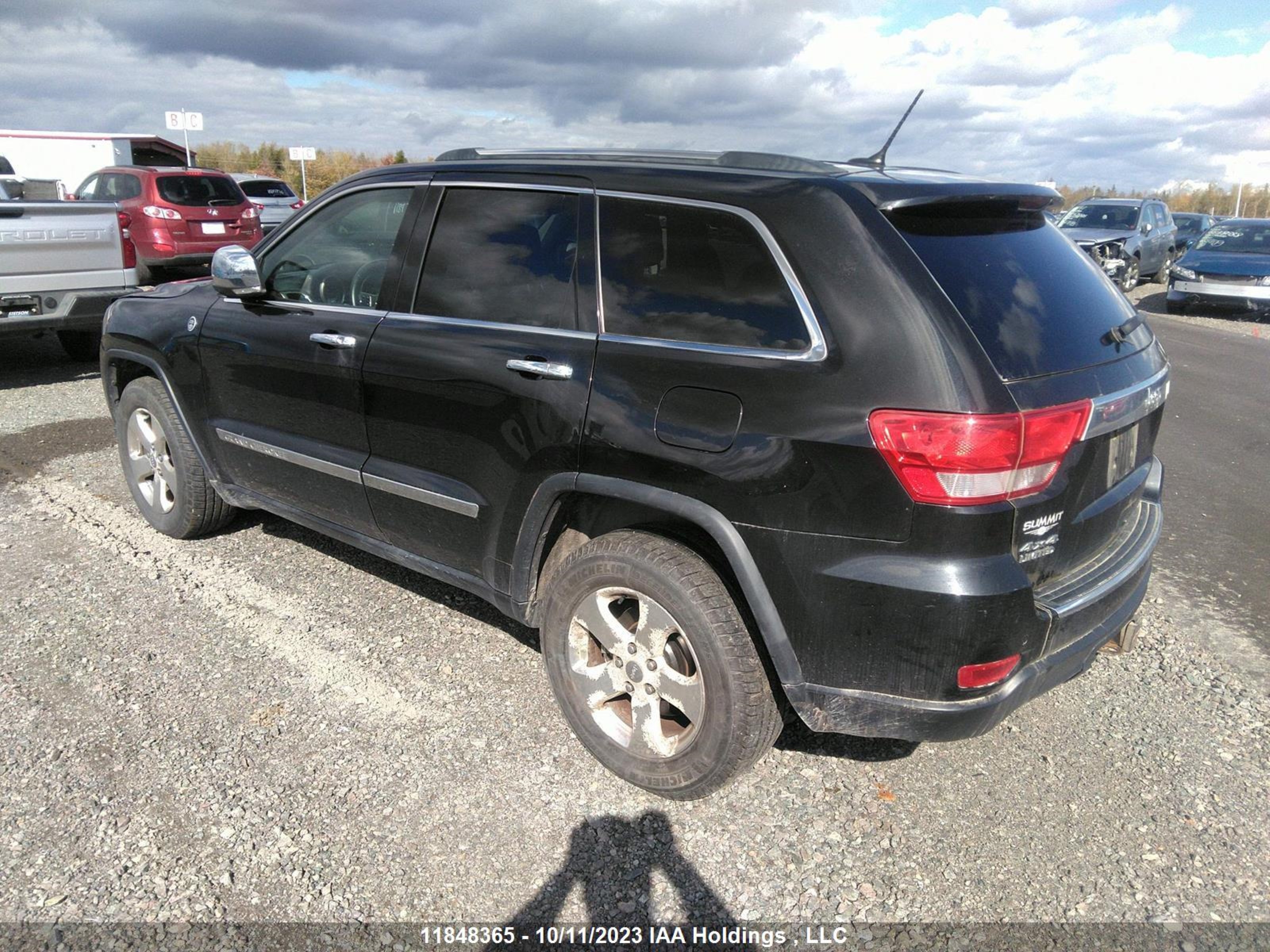 Photo 2 VIN: 1J4RR5GG6BC551607 - JEEP GRAND CHEROKEE 