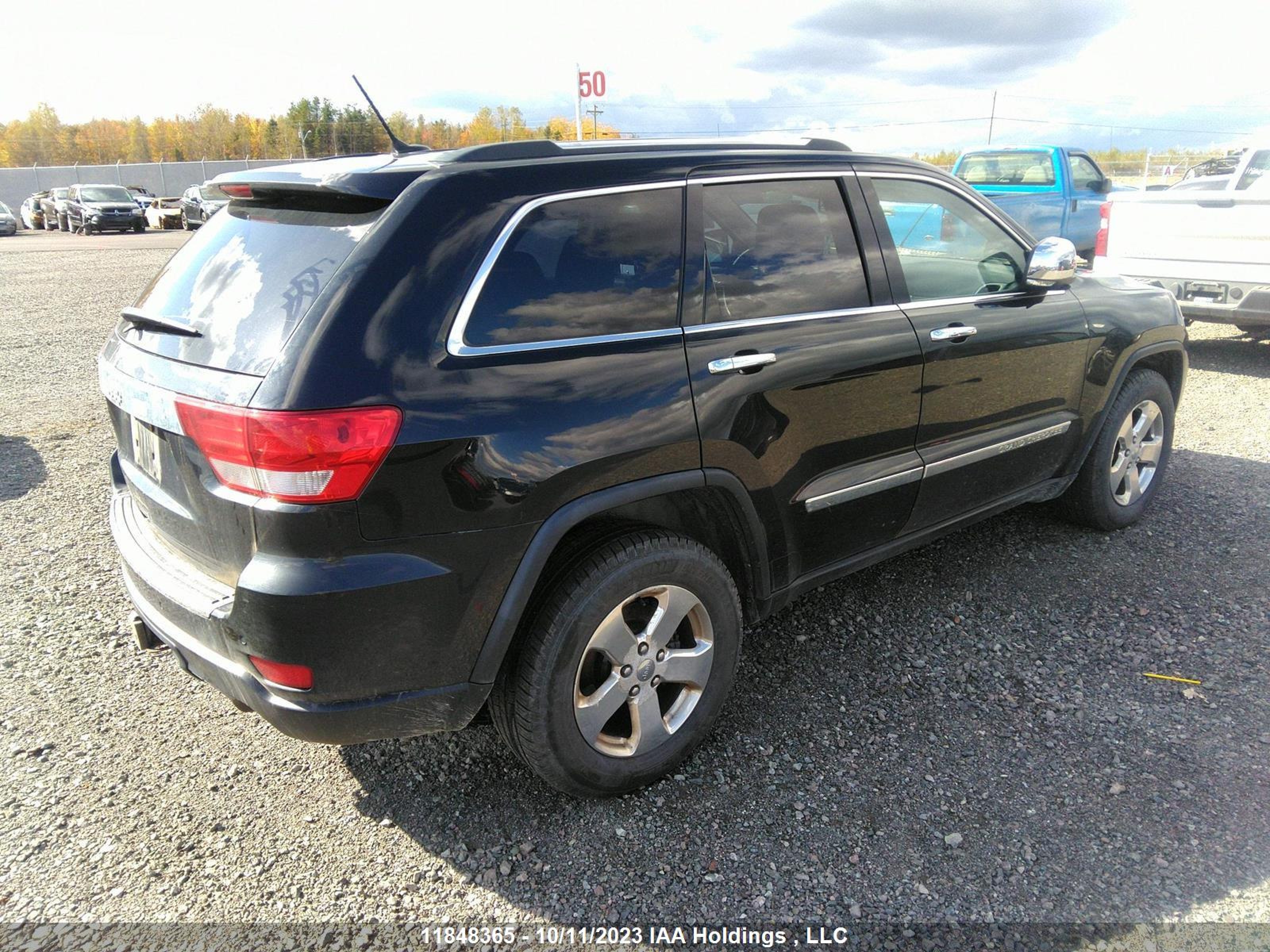 Photo 3 VIN: 1J4RR5GG6BC551607 - JEEP GRAND CHEROKEE 