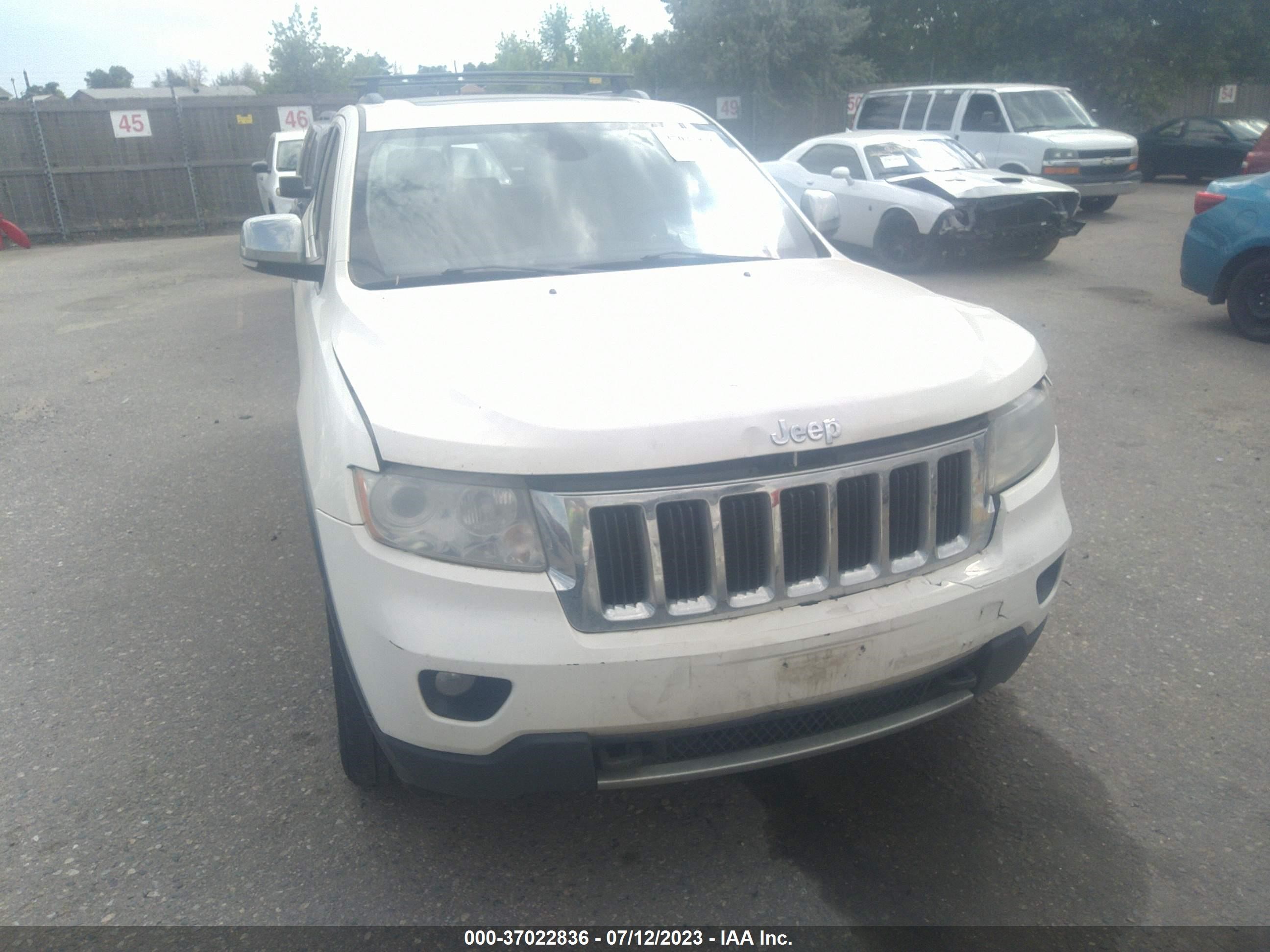 Photo 11 VIN: 1J4RR5GG6BC612163 - JEEP GRAND CHEROKEE 