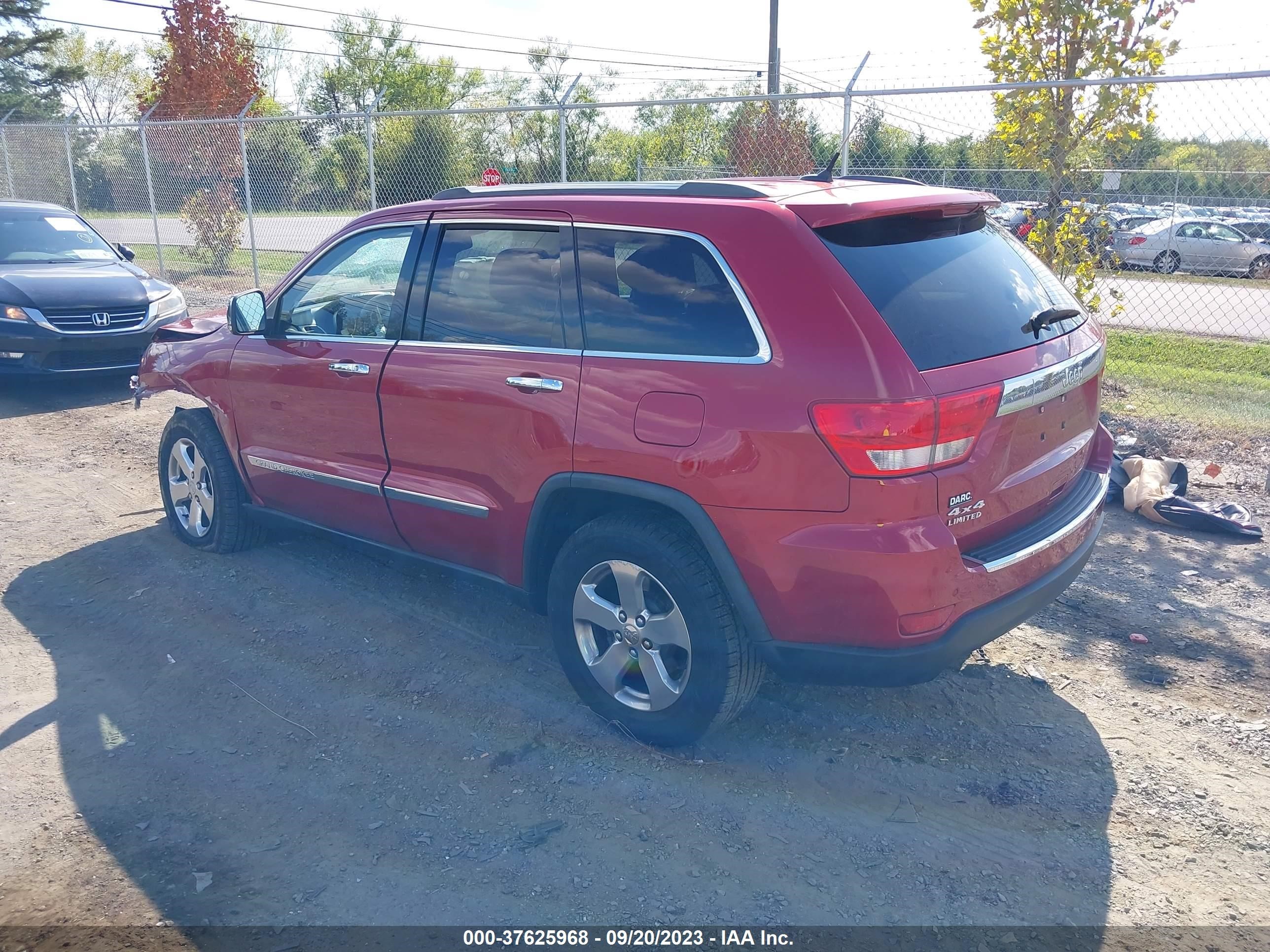 Photo 2 VIN: 1J4RR5GG7BC562356 - JEEP GRAND CHEROKEE 