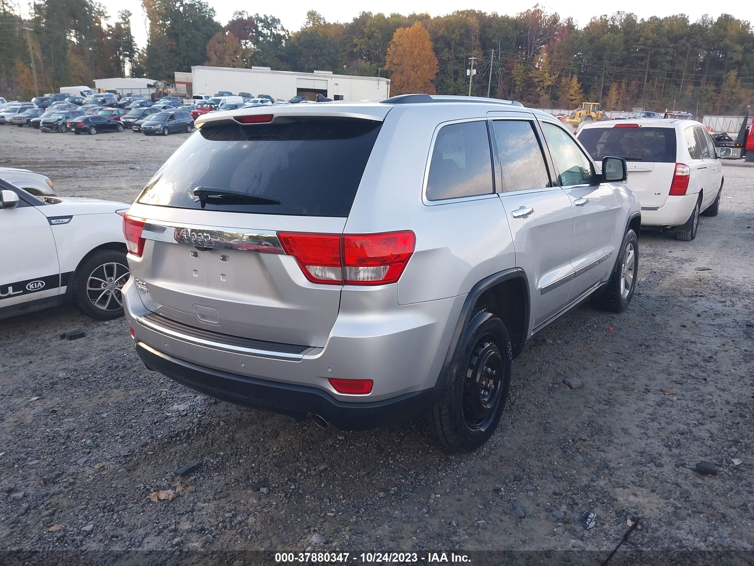 Photo 3 VIN: 1J4RR5GGXBC660975 - JEEP GRAND CHEROKEE 